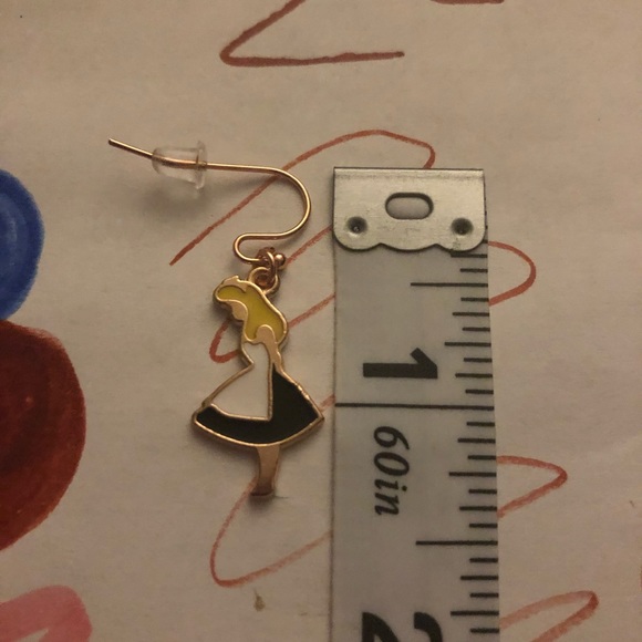 Handmade Brand New Gold Cinderella Earrings - Picture 3 of 3